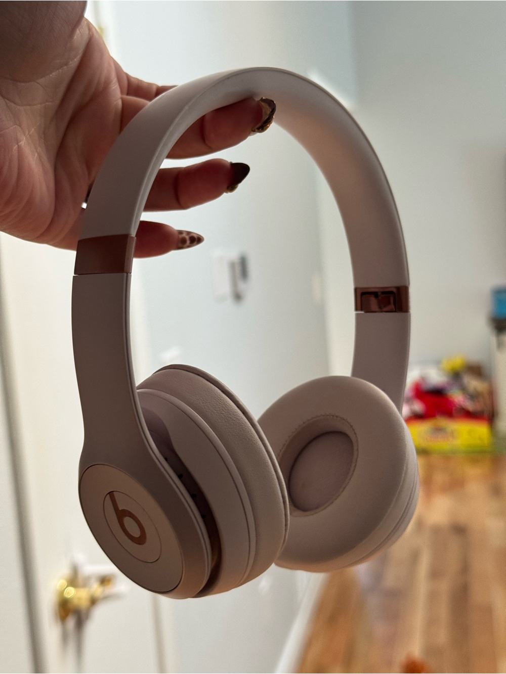 Beats Solo 4